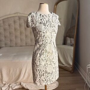MM Couture Lace Sheath Cocktail Party Dress size XS‎